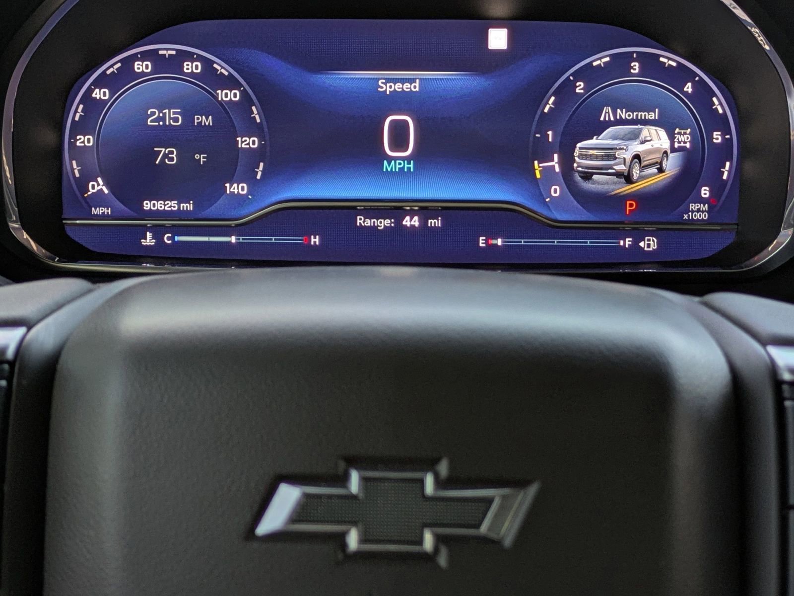 Used 2022 Chevrolet Suburban Z71 w/ Luxury Package image 14