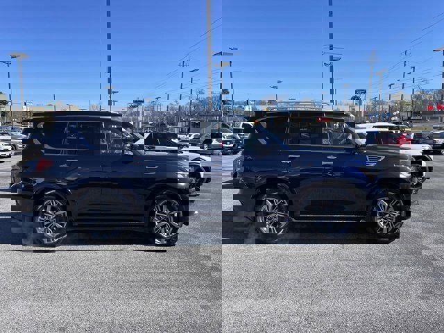 Used 2024 INFINITI QX80 Luxe image 6