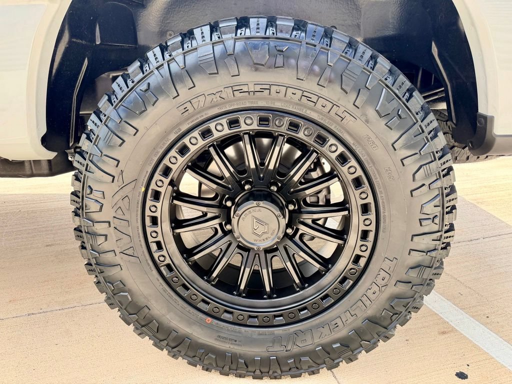 Certified 2026 Ford F250 Platinum AWD/4WD image 10