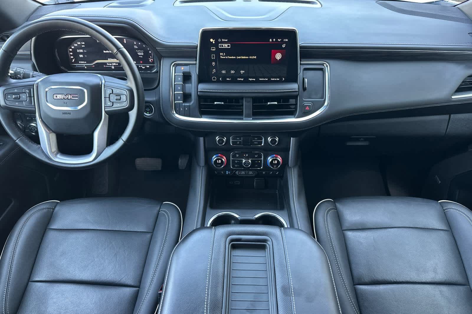 Used 2024 GMC Yukon XL SLT image 9