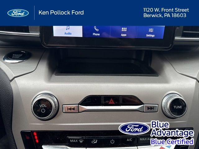 Certified 2023 Ford Explorer XLT w/ Equipment Group 202A image 22