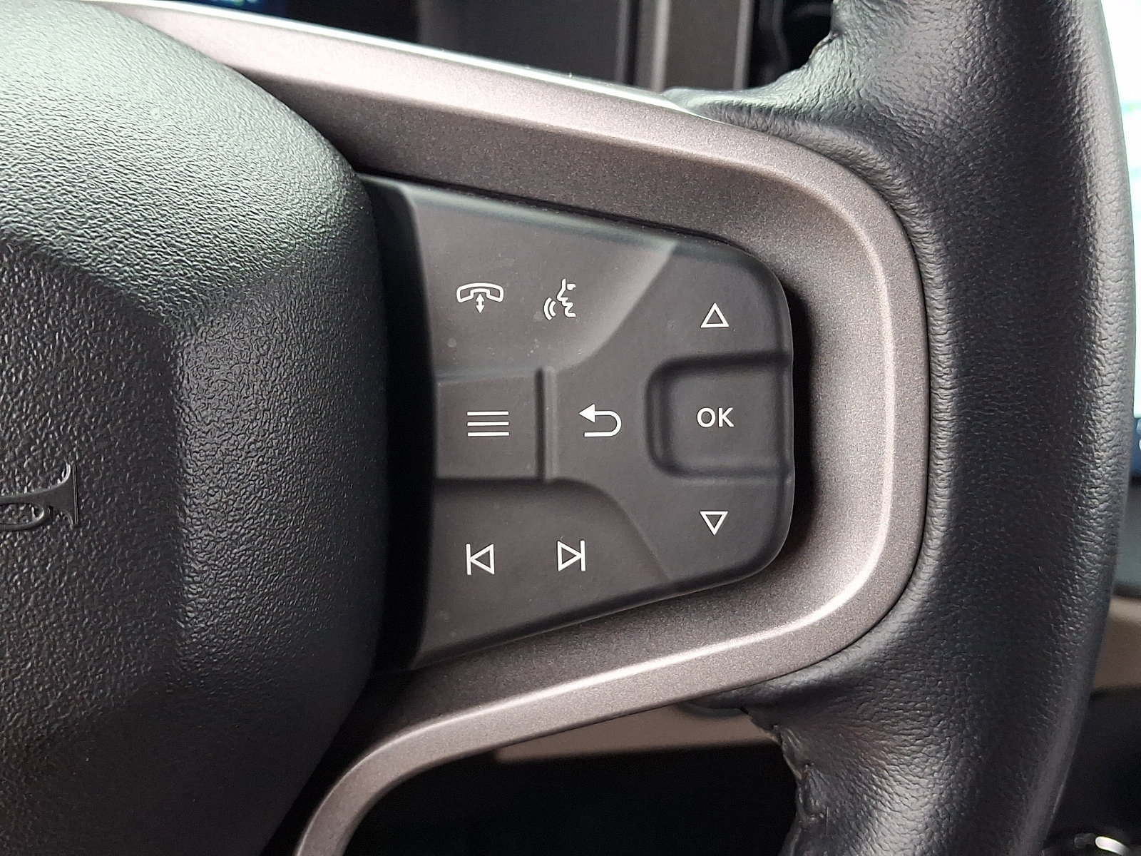 Certified 2024 Ford Bronco Wildtrak AWD/4WD image 29