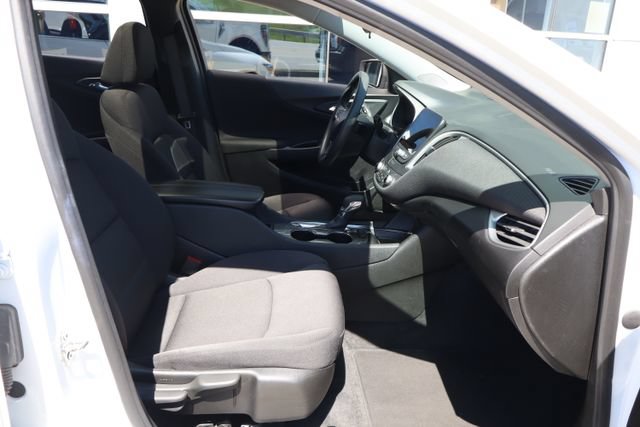 Used 2024 Chevrolet Malibu LT FWD image 37
