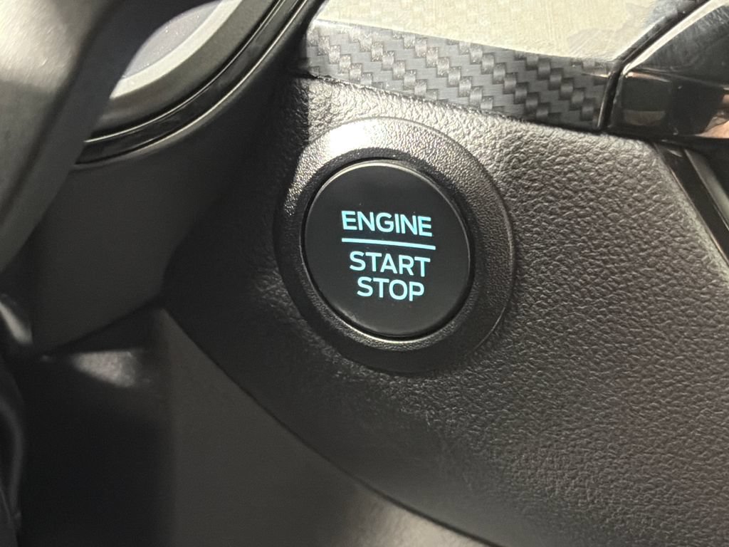 Certified 2024 Ford Escape ST-Line AWD/4WD image 23