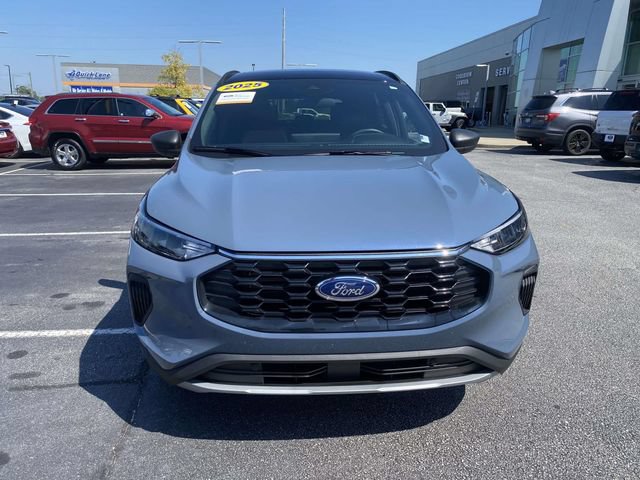 Certified 2025 Ford Escape ST-Line w/ Tech Pack #1 FWD image 2