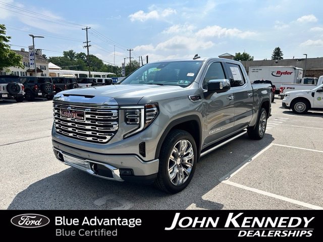Used 2025 GMC Sierra 1500 Denali w/ Denali Reserve Package AWD/4WD image 1