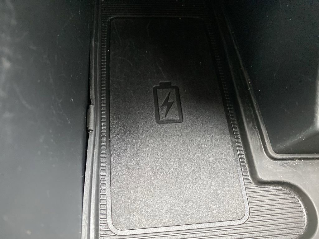 Certified 2024 Ford Edge Titanium image 29