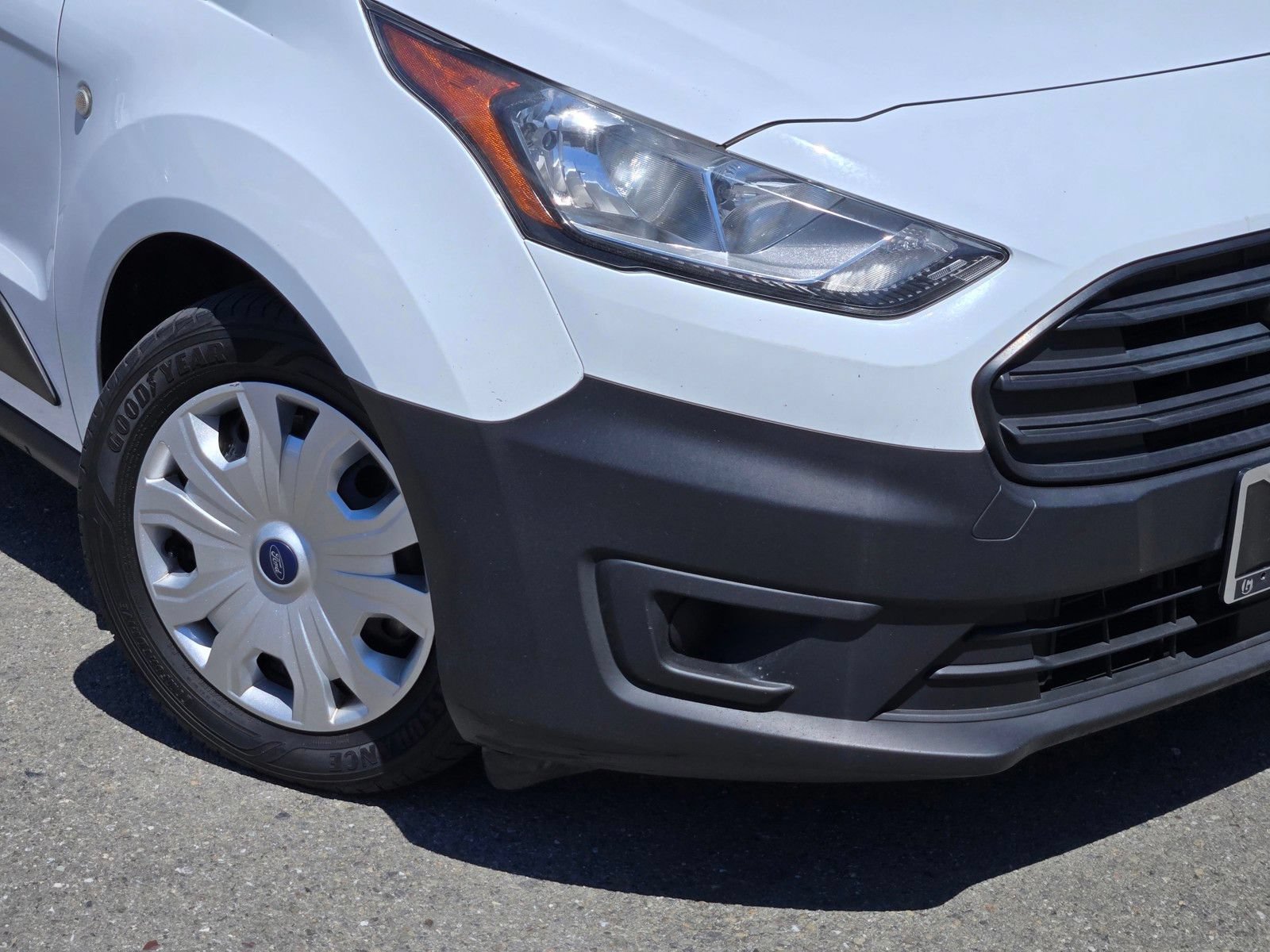 Certified 2020 Ford Transit Connect XL FWD image 9