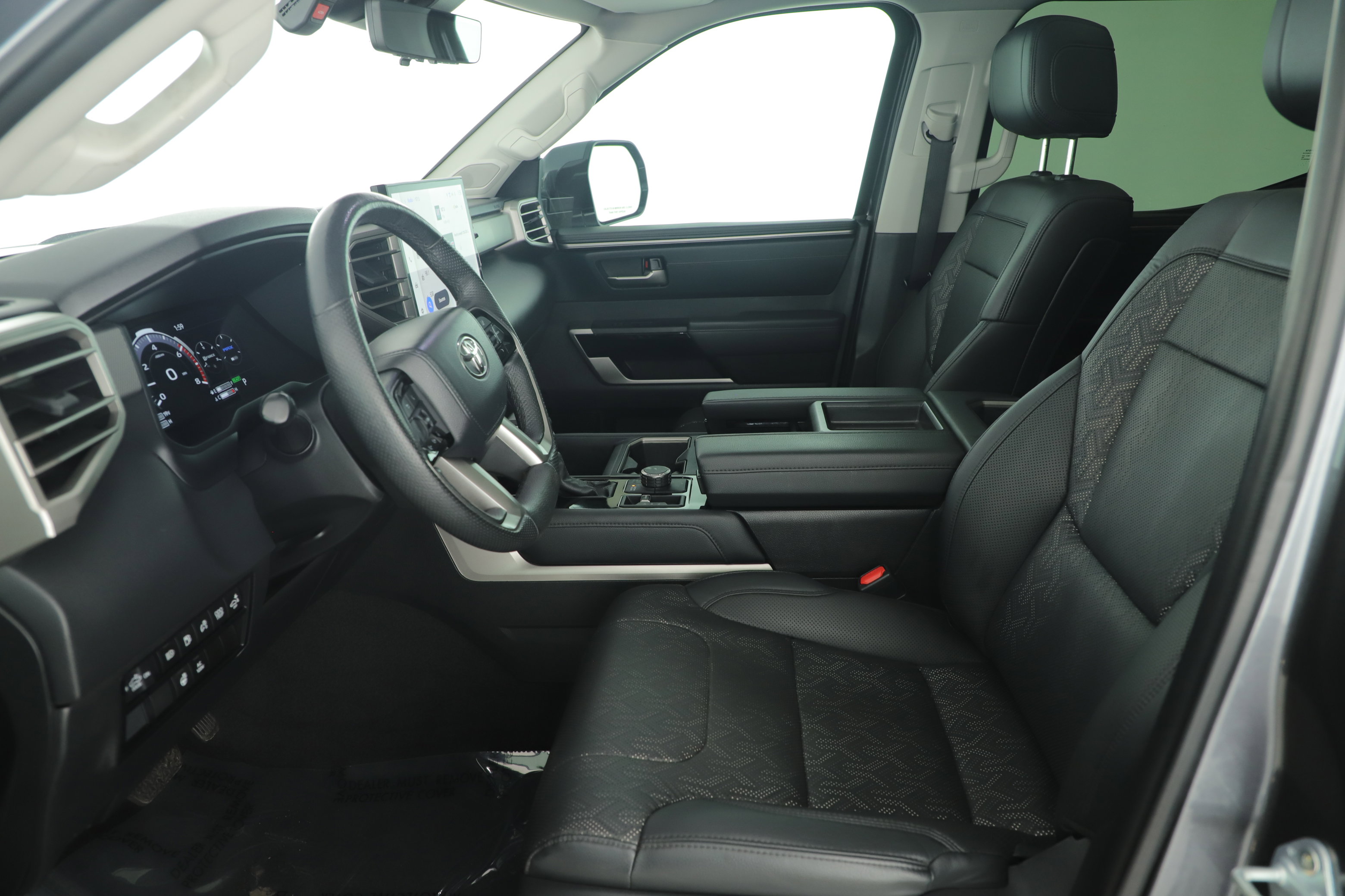 Used 2023 Toyota Tundra Limited image 25