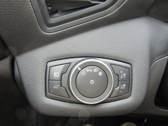 Certified 2018 Ford Escape SE image 26