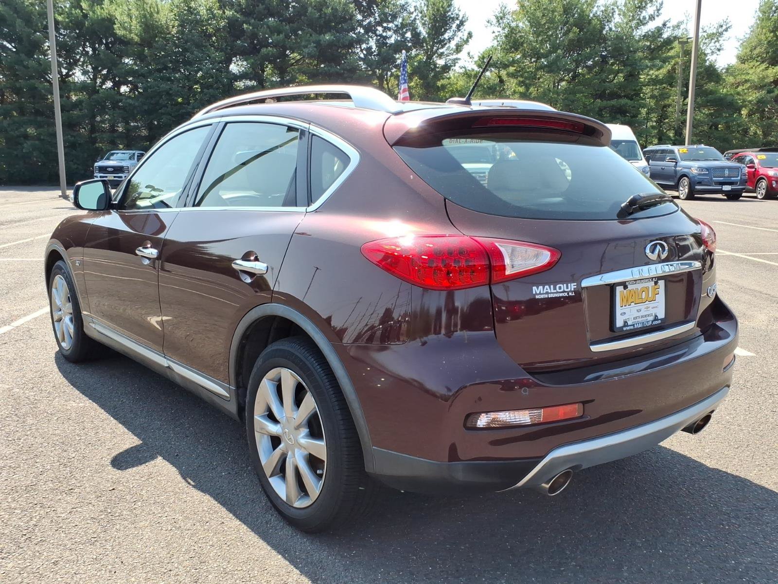 Used 2017 INFINITI QX50 AWD w/ Premium Plus Package image 4