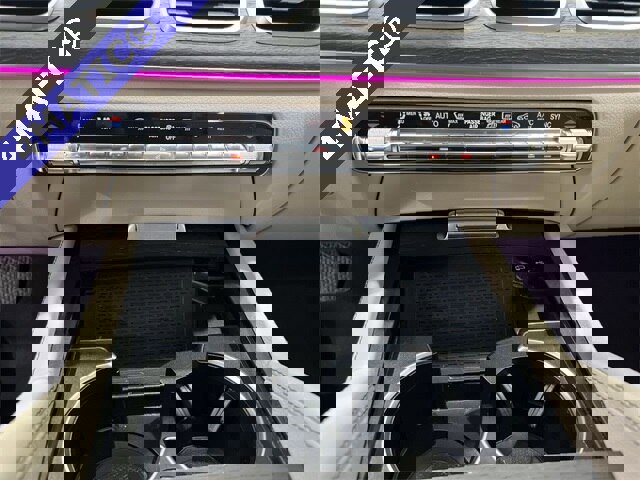 Used 2020 Mercedes-Benz GLS 450 4MATIC image 17