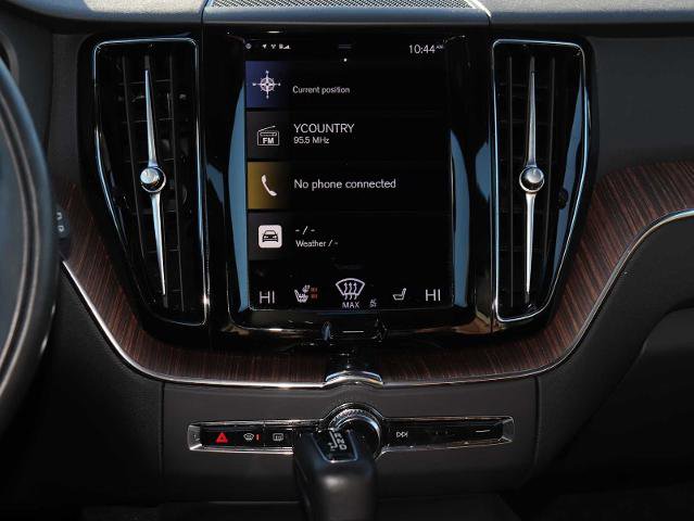 Used 2021 Volvo XC60 T5 Momentum w/ Advanced Package image 30