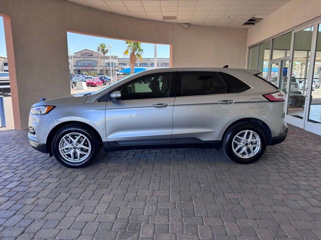 Certified 2024 Ford Edge SEL AWD/4WD image 3
