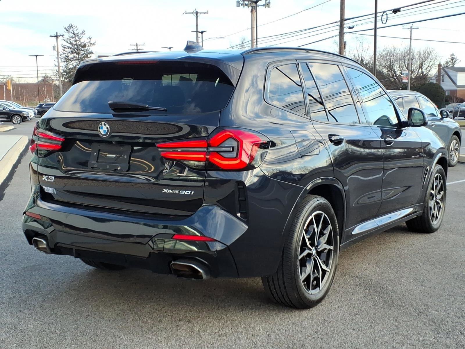 Used 2023 BMW X3 xDrive30i w/ M Sport Package image 5