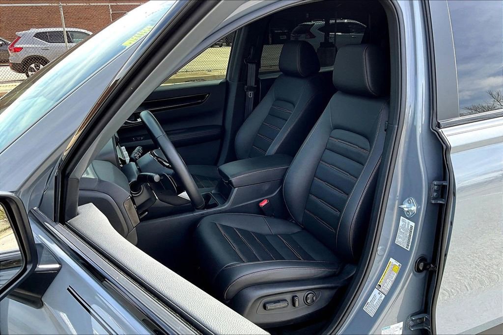 Used 2026 Honda CR-V Sport Touring image 24