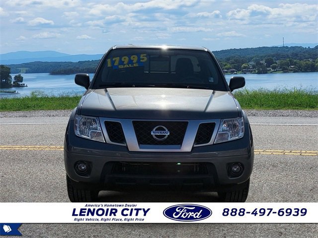 Used 2019 Nissan Frontier Desert Runner image 8