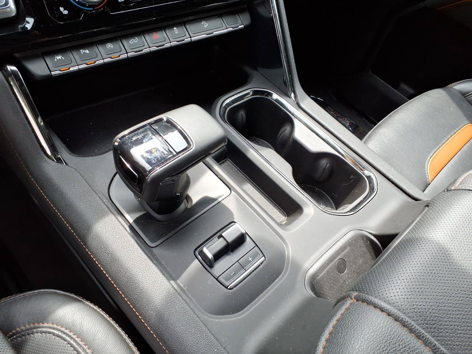 Used 2023 GMC Sierra 1500 AT4 w/ AT4 Premium Package AWD/4WD image 20