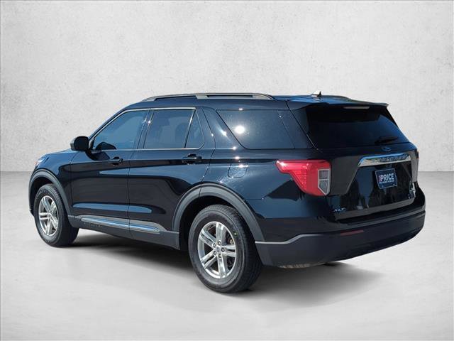 Certified 2023 Ford Explorer XLT RWD image 7