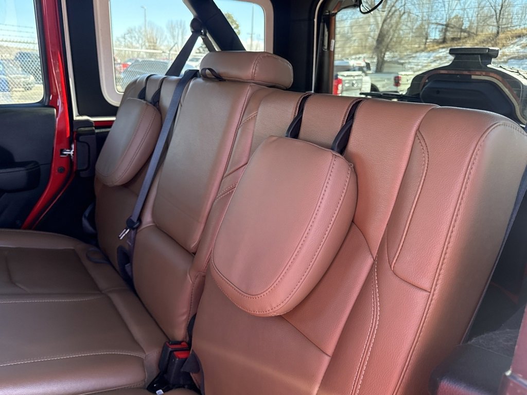 Used 2021 Jeep Wrangler Unlimited Rubicon 4xe w/ Dual Top Group image 20