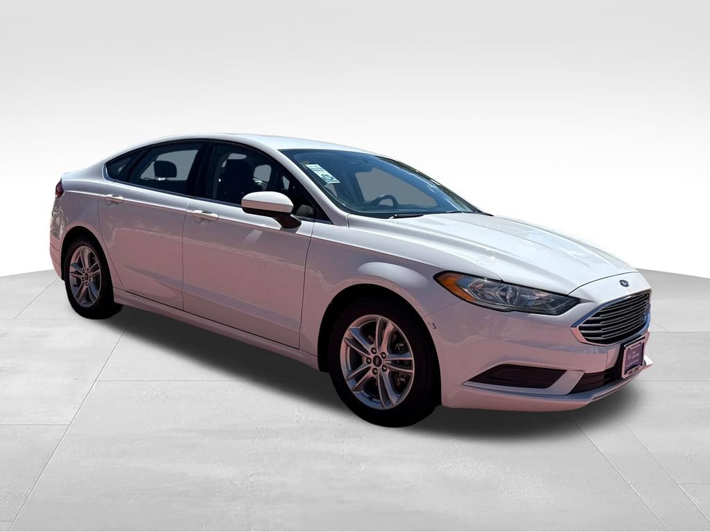 Certified 2018 Ford Fusion SE w/ Fusion SE Technology Package