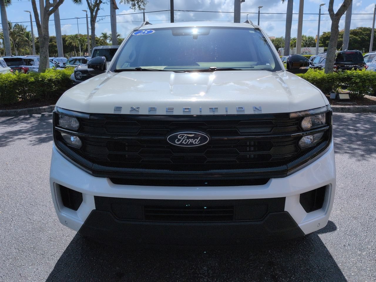 Certified 2025 Ford Expedition Max Active AWD/4WD image 9