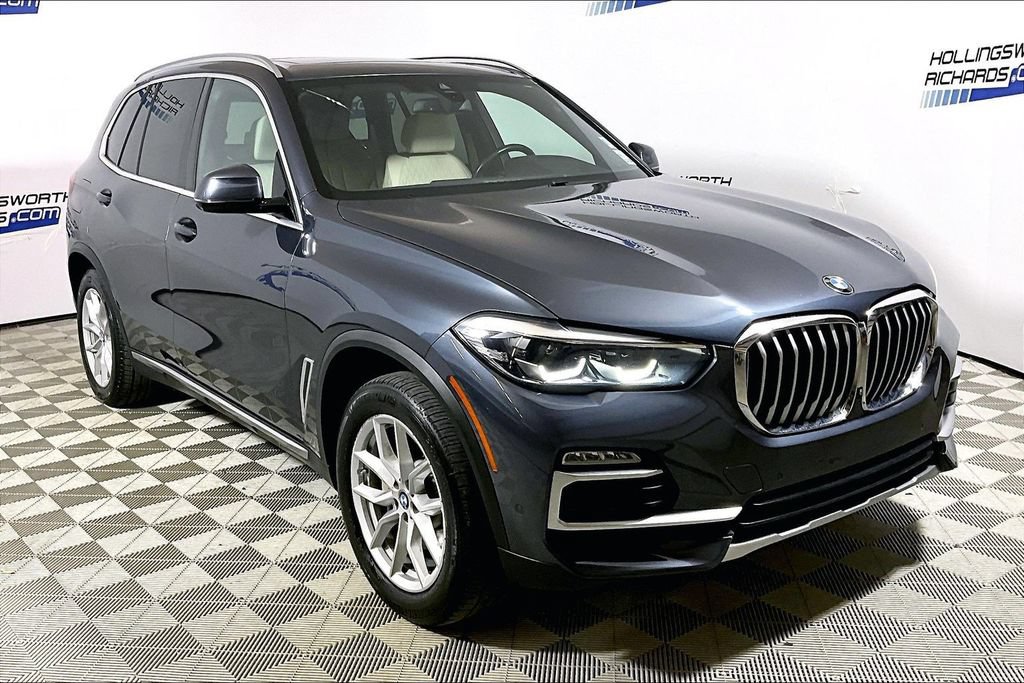 Used 2019 BMW X5 xDrive40i w/ Luxury Seating Package AWD/4WD image 3