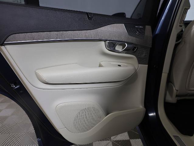 Used 2023 Volvo XC90 B6 Ultimate w/ Protection Package Premier AWD/4WD image 34