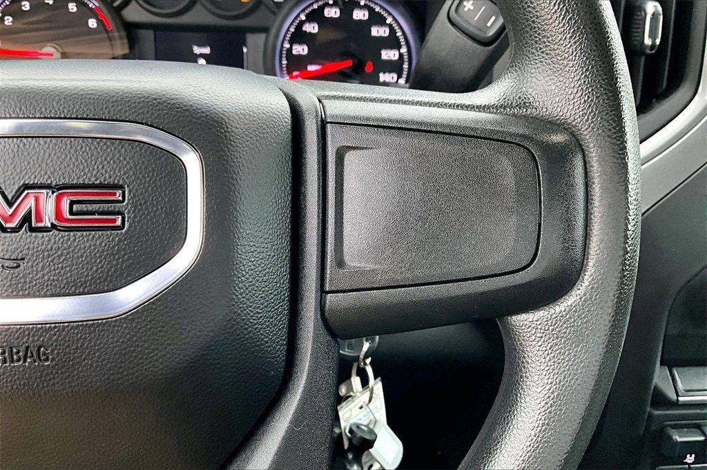 Used 2022 GMC Sierra 2500 Pro w/ Convenience Package image 20