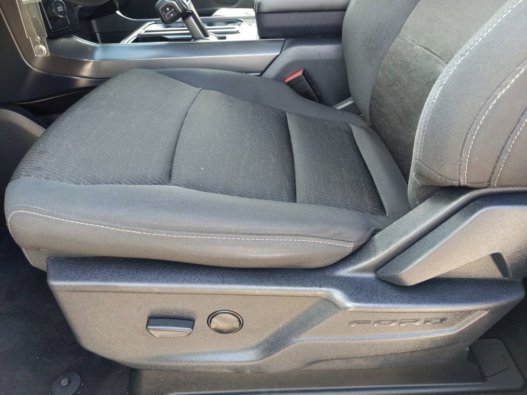 Certified 2024 Ford F150 XLT w/ XLT Black Appearance Package image 19