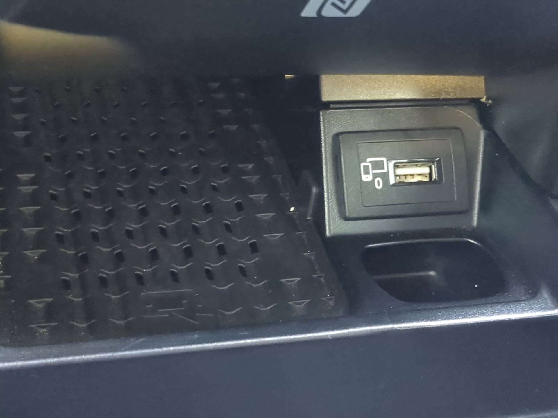 Used 2017 Mercedes-Benz E 300 image 62