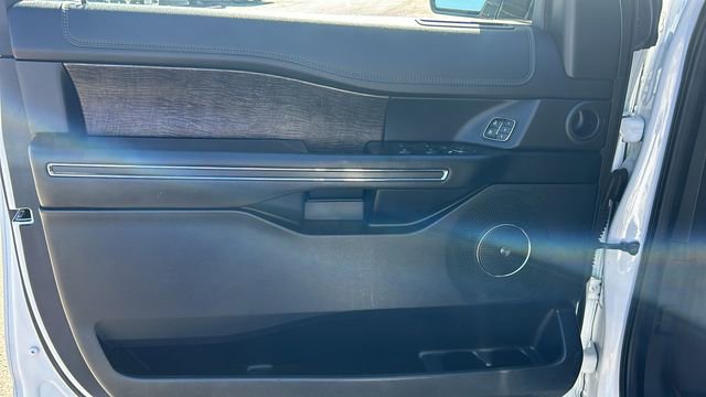 Certified 2021 Ford Expedition Max Limited image 18