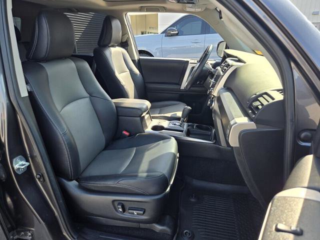 Used 2021 Toyota 4Runner SR5 Premium w/ Moonroof Package RWD image 19