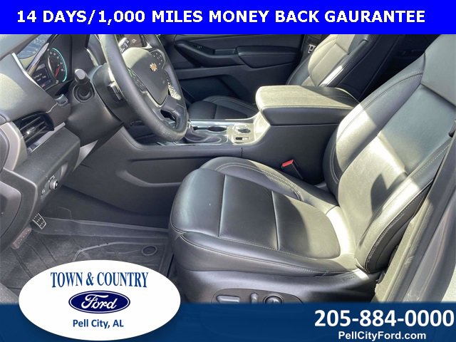 Used 2023 Chevrolet Traverse LT w/ LT Premium Package image 8