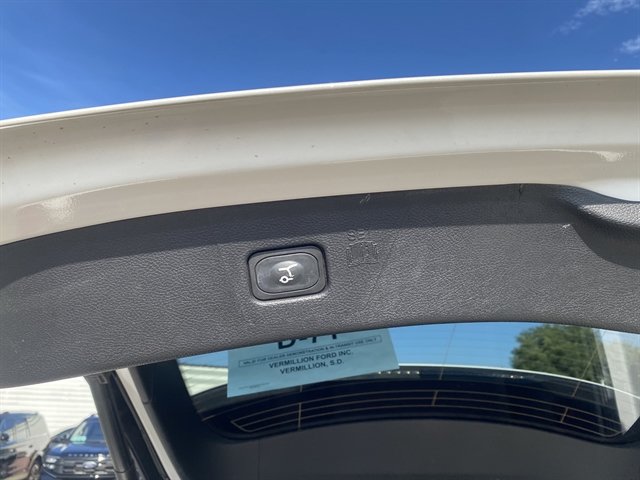 Certified 2024 Ford Edge SEL w/ Convenience Package AWD/4WD image 14