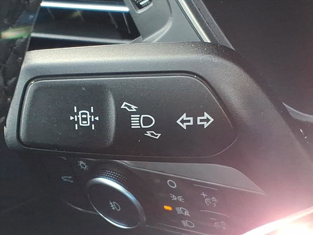 Certified 2022 Ford Escape SEL image 22