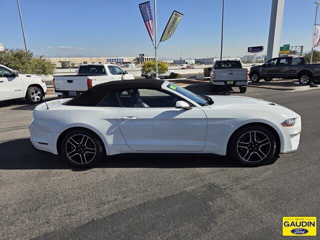 Certified 2022 Ford Mustang Premium RWD image 8
