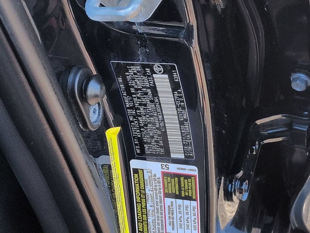 Used 2018 Toyota Camry XSE FWD image 30