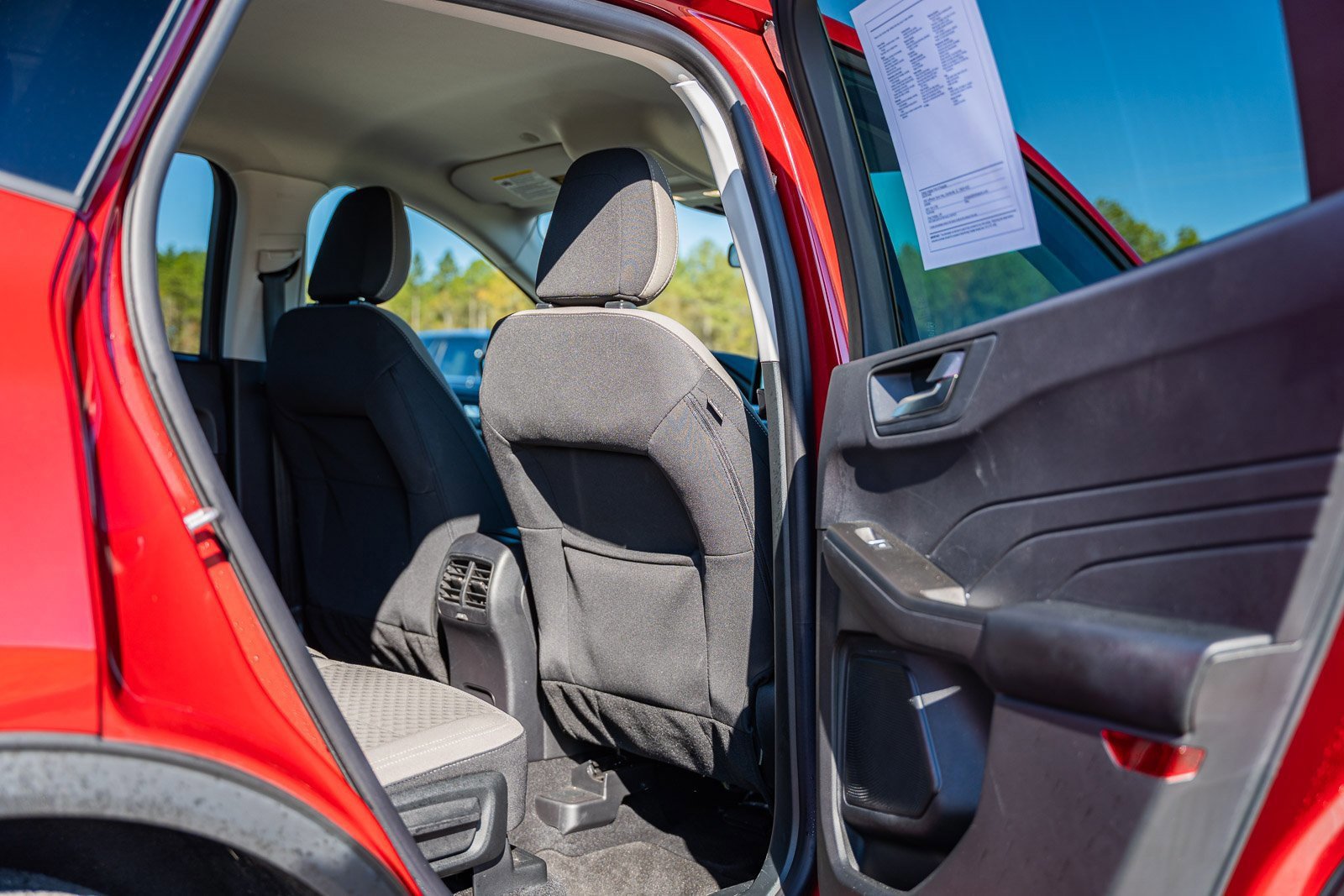 Certified 2021 Ford Escape SE w/ SE Sport Appearance Package image 13