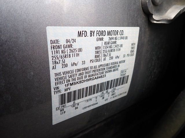 Certified 2024 Ford Explorer XLT w/ Class IV Trailer Tow Package AWD/4WD image 23