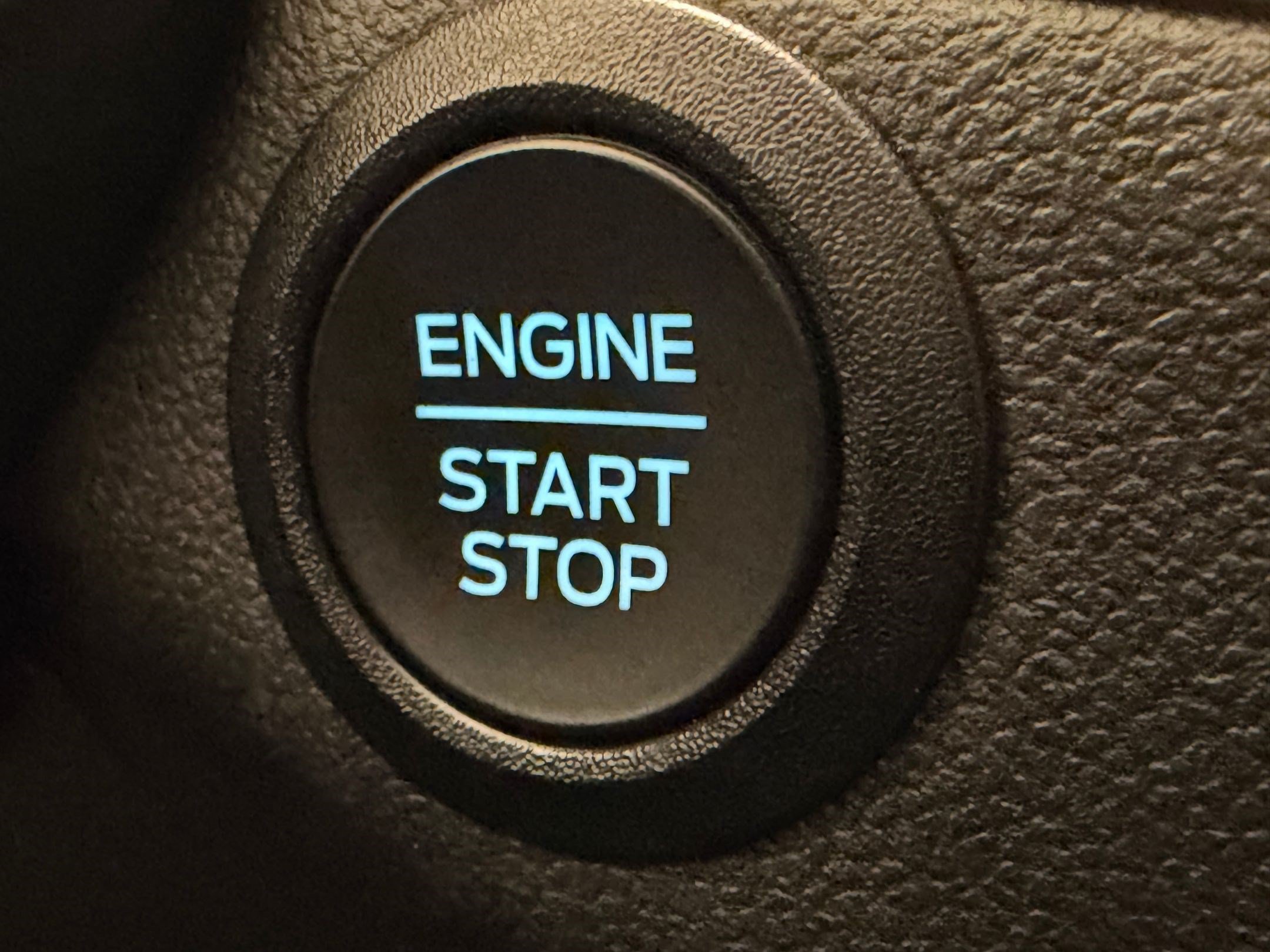 Certified 2025 Ford Escape Active FWD image 17