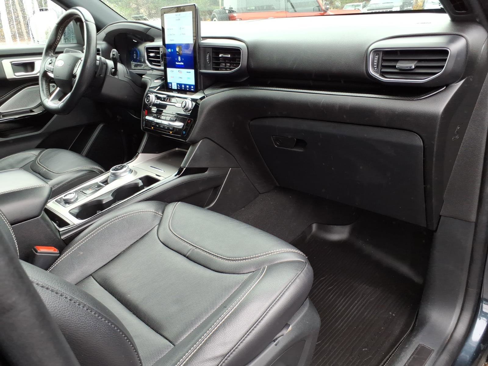 Certified 2022 Ford Explorer ST w/ Equipment Group 401A image 9