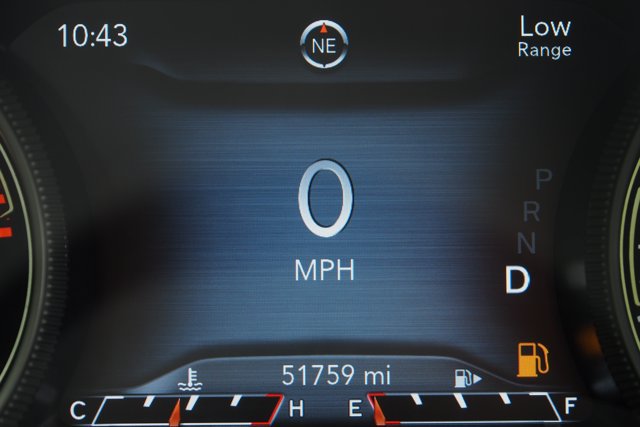 Used 2021 Jeep Cherokee Latitude Lux 80th Anniv w/ Quick Order Package 26U 80TH AWD/4WD image 31