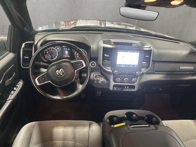 Used 2024 RAM 2500 Big Horn w/ Heated Seats & Wheel Group AWD/4WD image 10