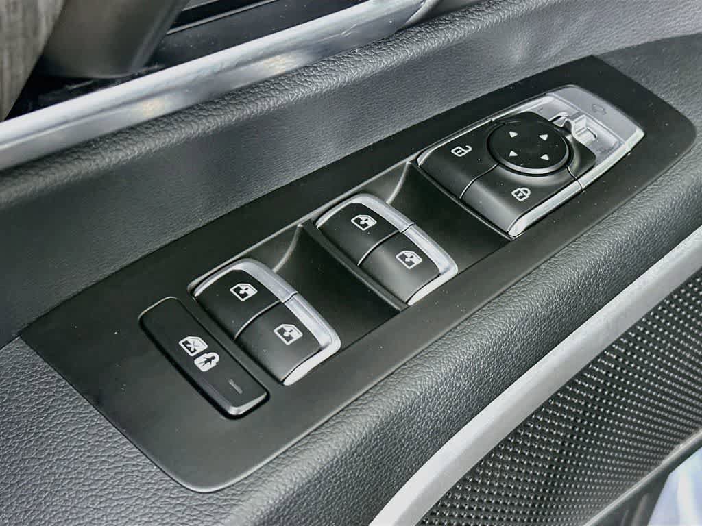 Used 2025 Kia Telluride EX X-Line AWD/4WD image 29