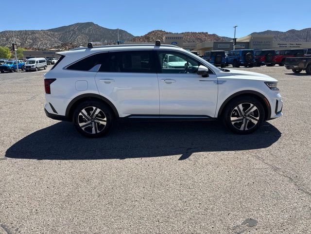 Used 2022 Kia Sorento SX AWD/4WD image 4