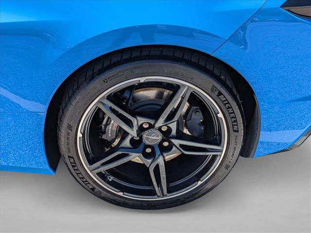Used 2025 Chevrolet Corvette Stingray Premium Cpe w/ Z51 Performance Package RWD image 23