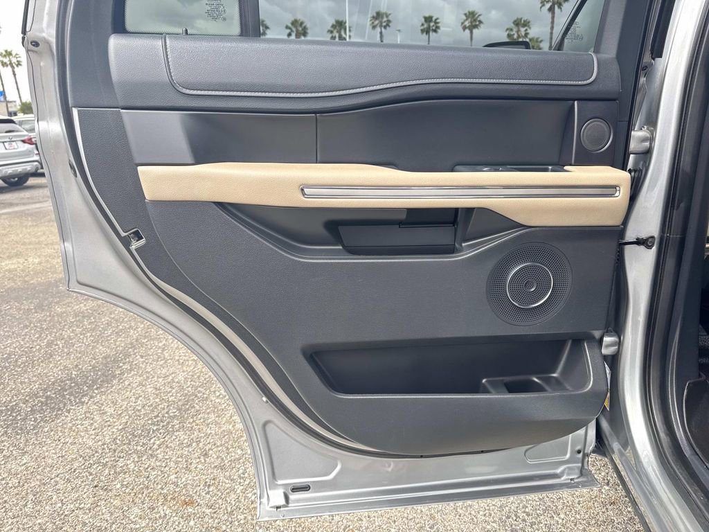 Certified 2022 Ford Expedition Limited RWD image 24