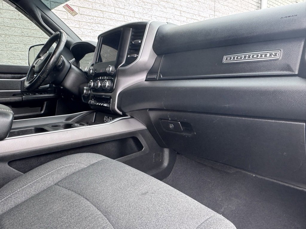 Used 2019 RAM 2500 Big Horn w/ Black Appearance Package image 15