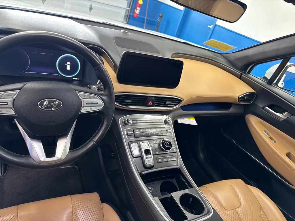 Used 2022 Hyundai Santa Fe Calligraphy image 18
